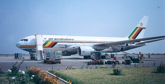 Air_Zimbabwe_B767-2N0ER_(Z-WPF)_at_Joshua_Mqabuko_Nkomo_International_Airport
